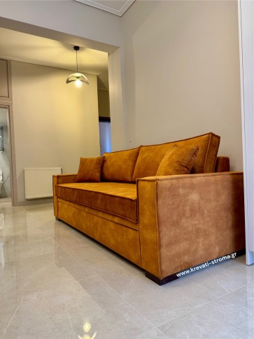 Σαλόνι για εργασιακό χώρο που χρησιμοποιείται και σαν κρεβάτι με στρώματα ύπνου 