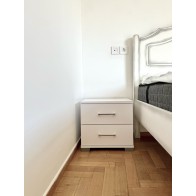 Κομοδίνο ξύλινο σε όλα τα χρώματα 0.60 πόντους φάρδος