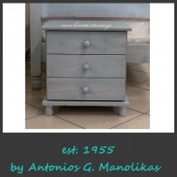 Κομοδίνο με 3 σιρτάρια από μασίφ ξύλο σουηδικού πεύκου σε 15 χρώματα